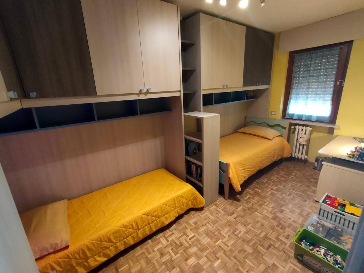 Appartamento Chentre En Ville - A 2 Passi Dal Centro - Parcheggio Gratuito - Cir-Vda-Aosta-0073 Bagian luar foto
