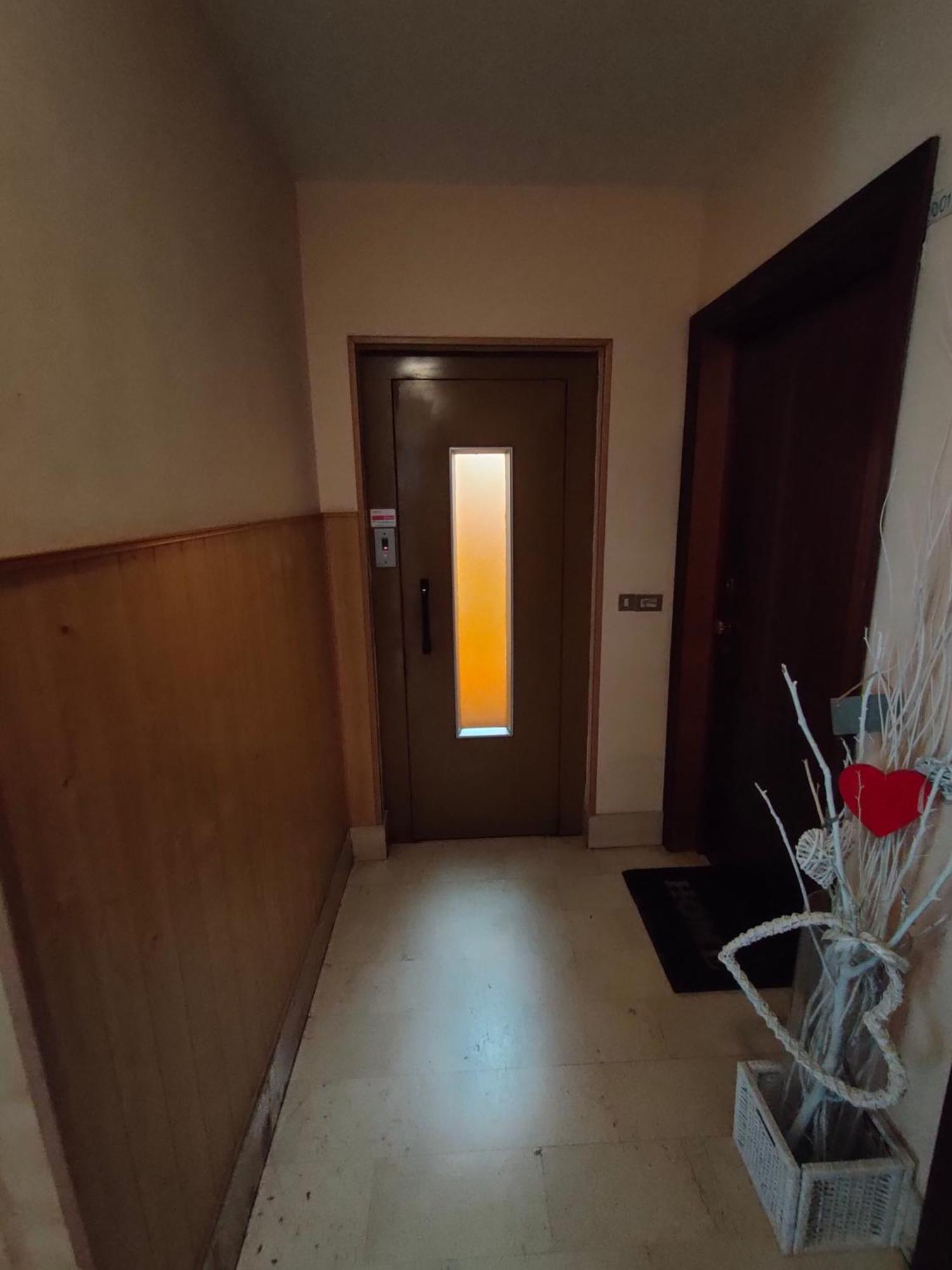 Appartamento Chentre En Ville - A 2 Passi Dal Centro - Parcheggio Gratuito - Cir-Vda-Aosta-0073 Bagian luar foto